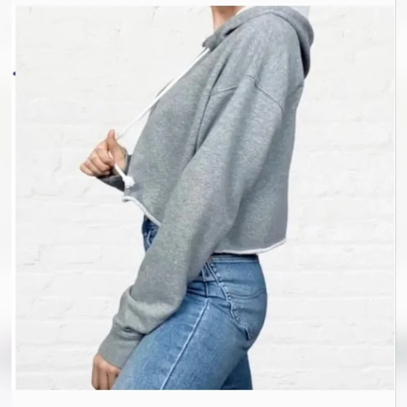 Wild Fable Women's Cropped Hoodie - Heather Grey - Picture 4 of 5